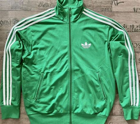 adidas chile jacke grün|Originals Adidas Firebird Herren Hose Gr. S Trainingshose  .